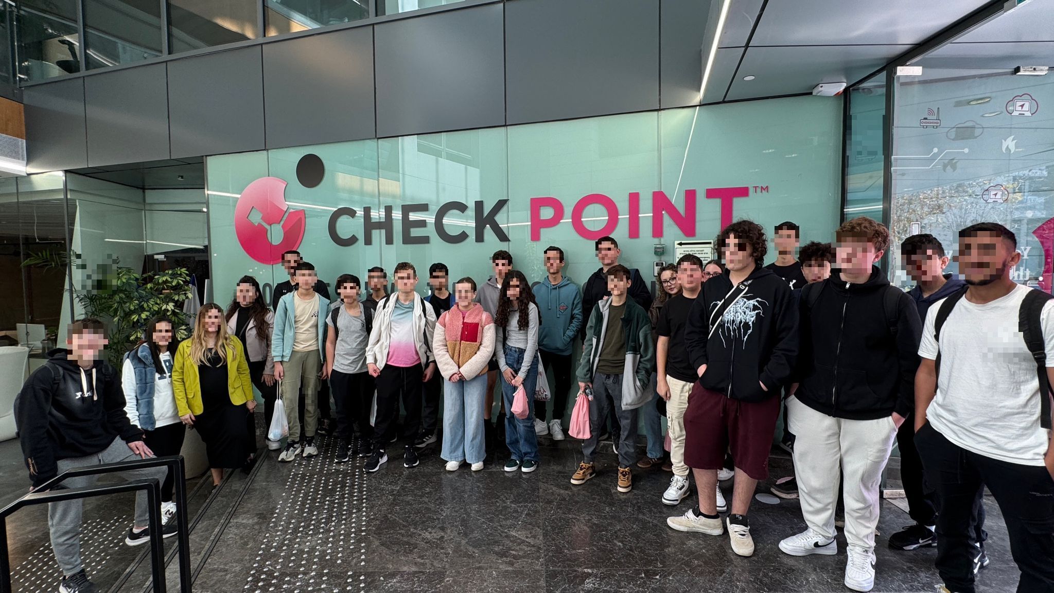 Check Point - תמונה 2